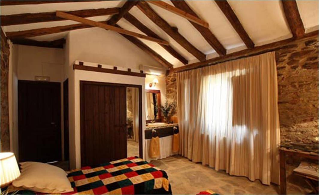 Hotel El Anadio Vilches Esterno foto